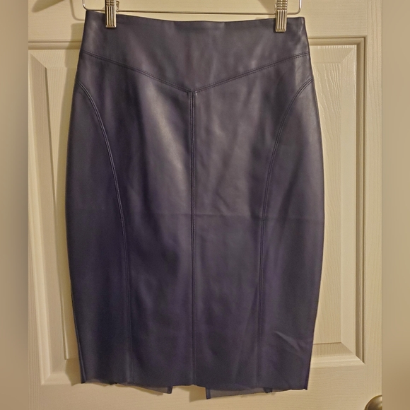 NWT Express faux leather pencil skirt size 2 - Picture 1 of 4